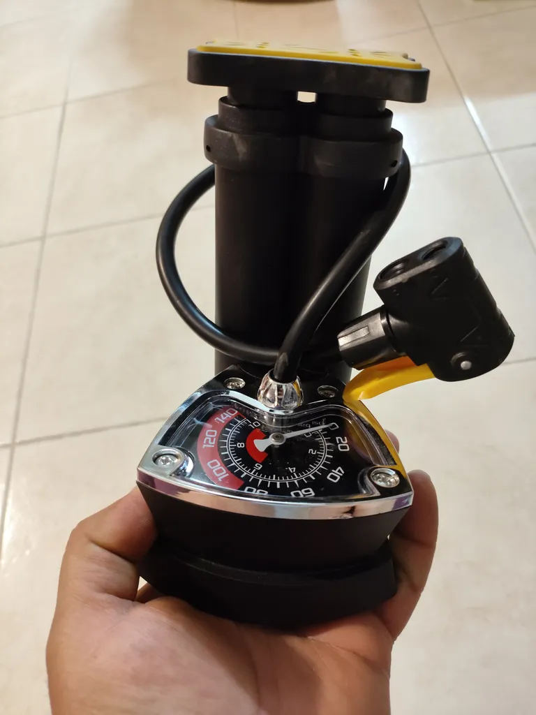 تلمبه پایی کنزاکس مدل 5460