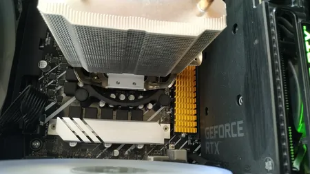 سیستم خنک کننده بادی دیپ کول مدل GAMMAXX 200 V2 LGA1700