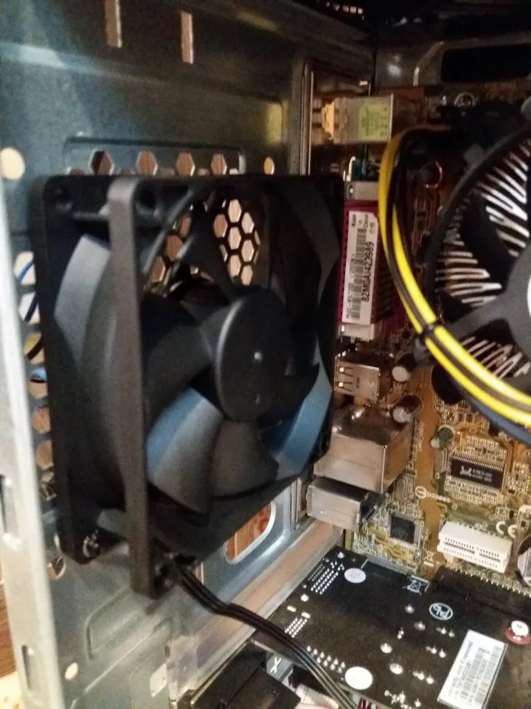 فن کیس تسکو مدل T Fan 02