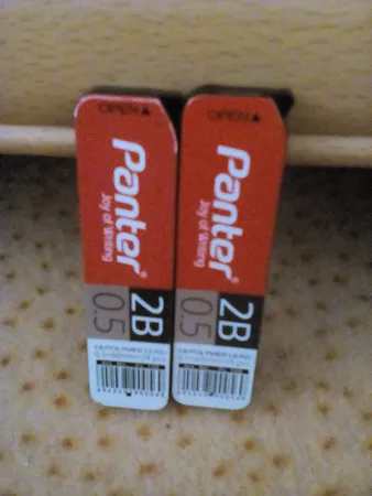 نوک مداد نوکی 0.5 میلی متری پنتر مدل Highpolymer