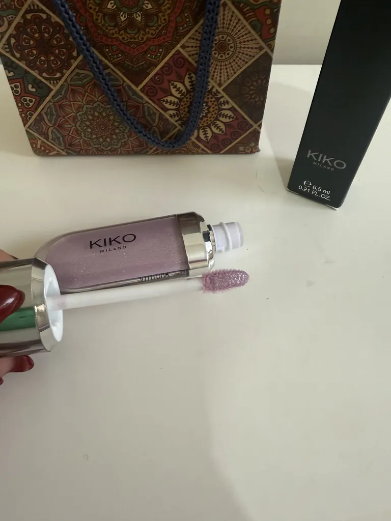 رژ لب مایع کیکو میلانو مدل 3d hydra شماره 27