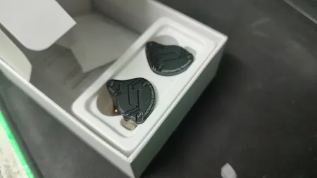 هندزفری کی زد مدل ZS10 Pro X