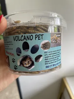 تشویقی گربه ولکانو پت مدل BSFL وزن 45 گرم