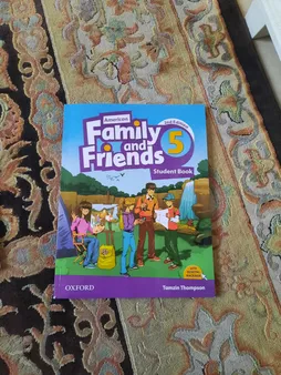 کتاب Family and Friends 5 اثر Tamzin Thompson انتشارات الوندپویان