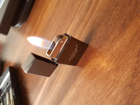 فندک دلفین مدل جیبی کد DJK600