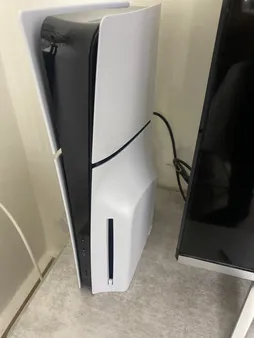 کنسول بازی سونی مدل PlayStation 5 Slim ظرفیت یک ترابایت ریجن 2016A اروپا به همراه دسته اضافی و پایه شارژر
