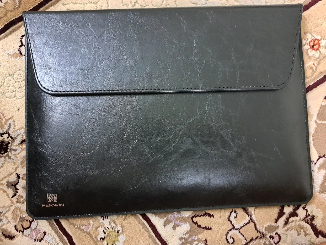 کاور لپ تاپ پِروین مدل LC-23 مناسب برای مک بوک 13 اینچی به همراه کیف لوازم جانبی