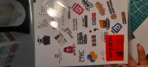 تجریه خرید استیکر لپ تاپ طرح برنامه نویسی کد 1 مجموعه ۳۰ عددی