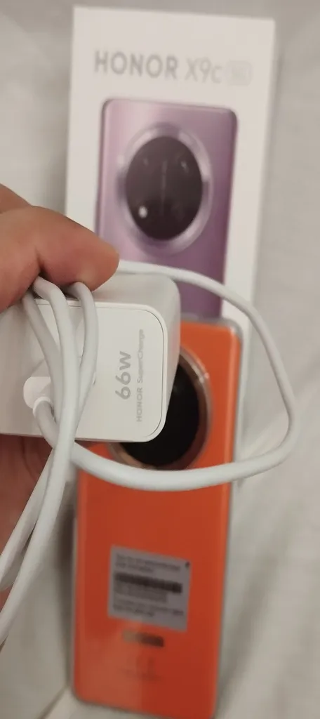 گوشی موبایل آنر مدل X9c دو سیم کارت ظرفیت 256 گیگابایت و رم 12 گیگابایت