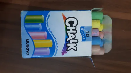 گچ رنگی مانگیو مدل M1 بسته 10 عددی