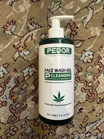 ژل شستشوی صورت پدور مدل CBD02 مناسب پوست نرمال و مختلط حجم 350 میلی لیتر