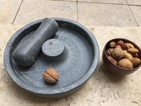 گردو شکن مدل سنگی مدل آفاق