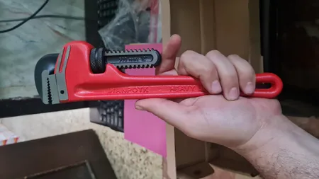 آچار لوله گیر ایران پتک مدل DB 1210 سایز 12 اینچ