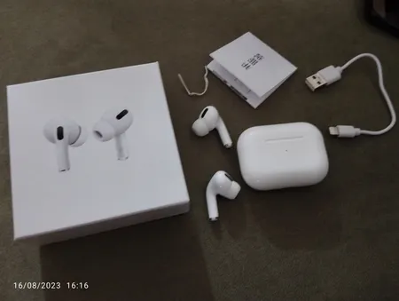 هدفون بلوتوثی مدل  AirPods Pro