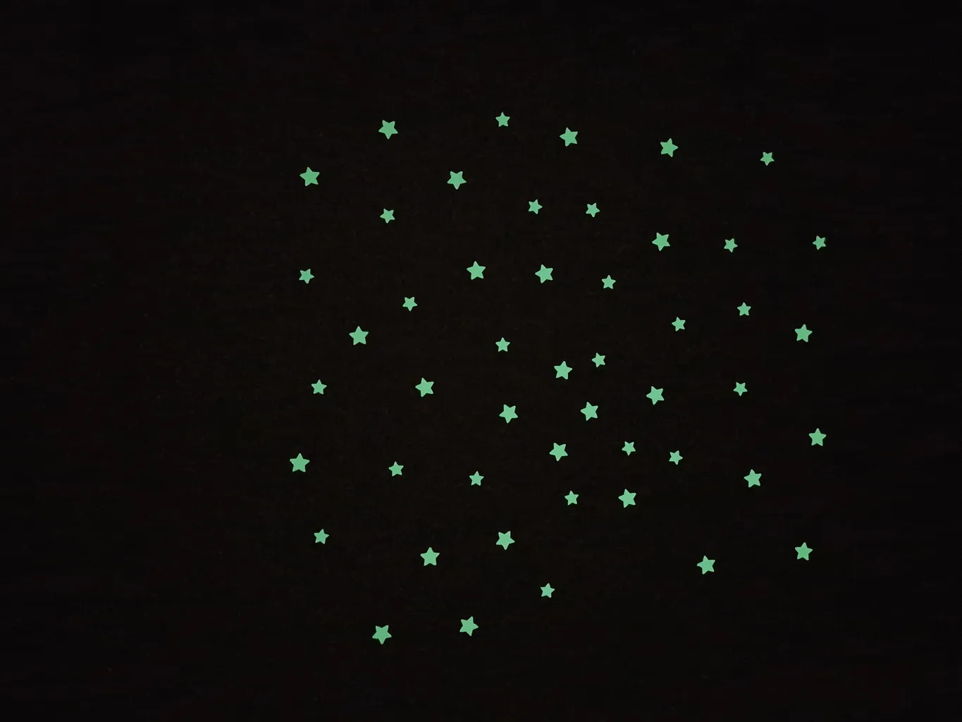 استیکر دیواری کودک هیمیا مدل شب تاب طرح ستاره بسته 50 عددی