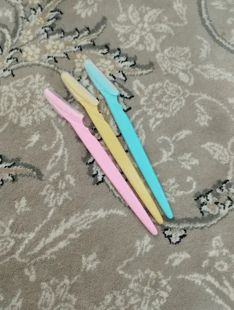 تیغ اصلاح ابرو تینکل مدل Shaper بسته 3 عددی