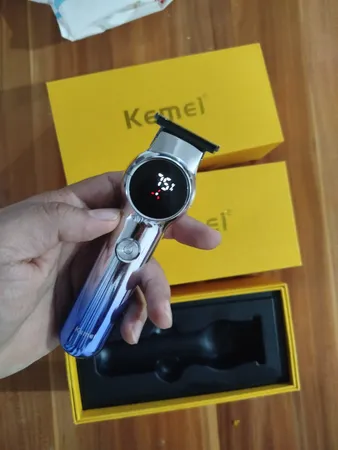 ماشین اصلاح موی صورت کیمی مدل KM-1852