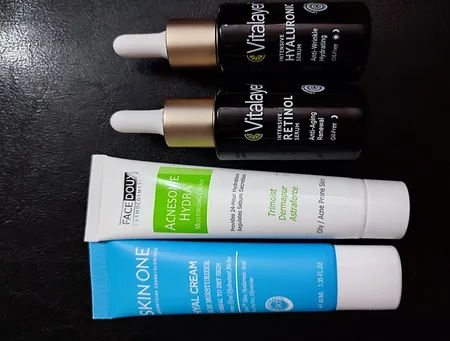 کرم مرطوب‌کننده فیس دوکس سری Acnesome مدل HYDRA حجم 50 میلی‌لیتر