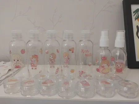 بطری و محفظه کرم مدل F مجموعه 5 عددی