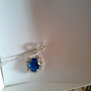تجریه خرید آویز گردنبند نقره زنانه سلین کالا مدل یاقوت کبود کد ce-yagh-ab8