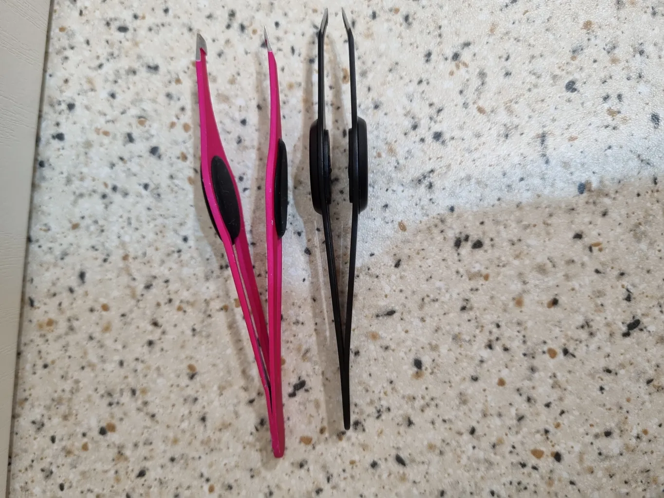 موچین بیول مدل Pluck