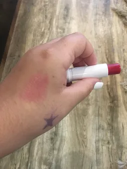 بالم لب لابلو مدل Cherry Hydratatie