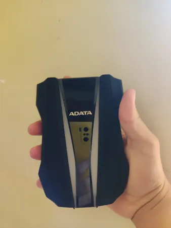 هارد اکسترنال ای دیتا مدل HD770G  ظرفیت یک ترابایت دارای رابط USB Type-A 3.2