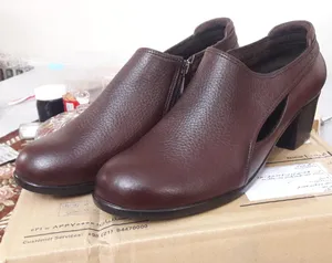 تجریه خرید کفش زنانه روشن مدل پیتون کد 22