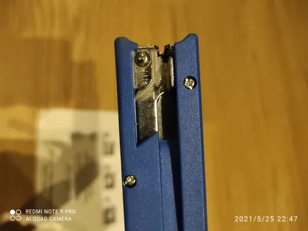 انبر بست کش پلاستیک جی اچ کد 2101