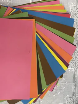 مقوا رنگی تیما کد BG سایز 25x35 سانتی متر بسته 50 عددی