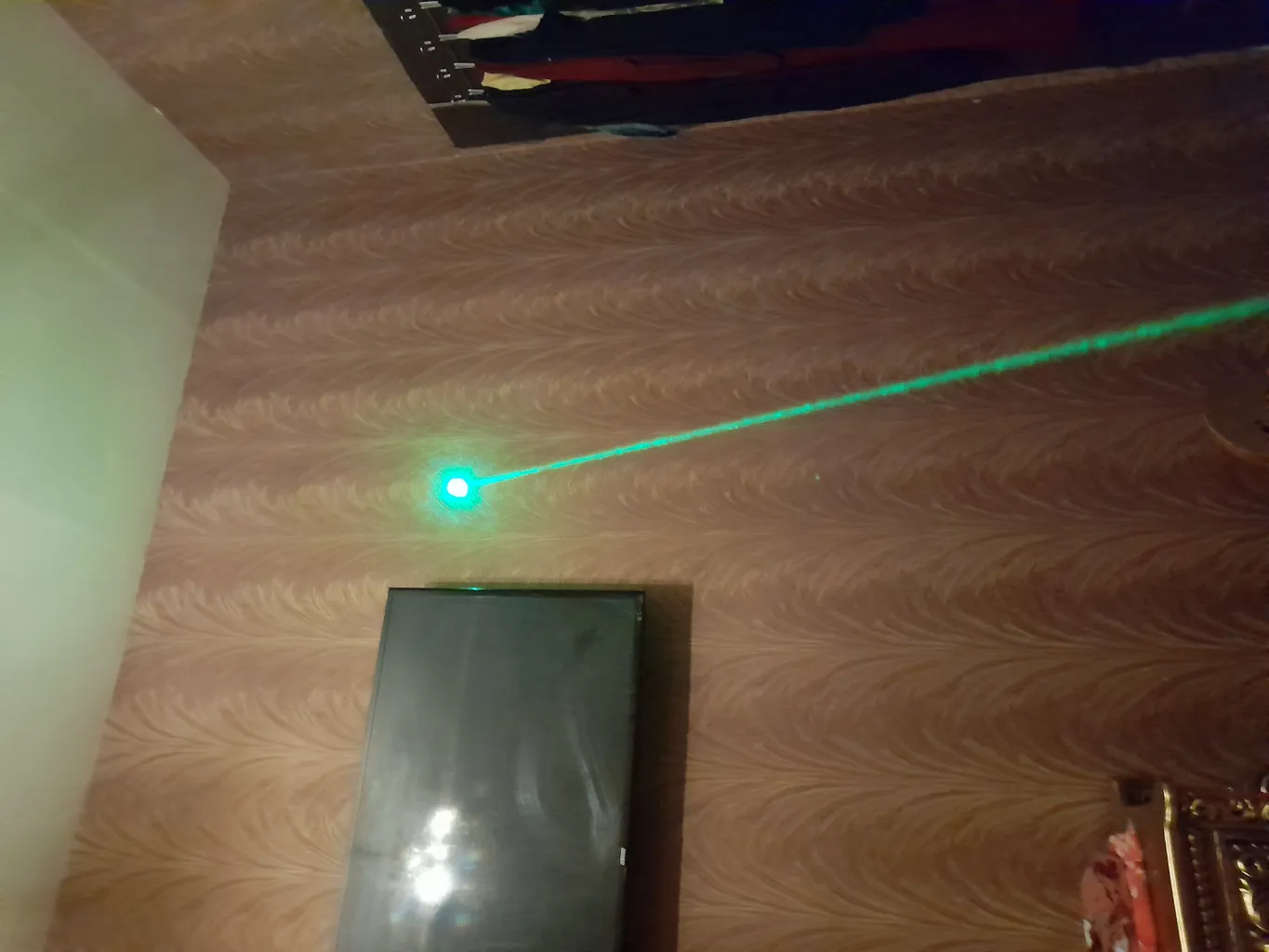 لیزر پوینتر مدل 303