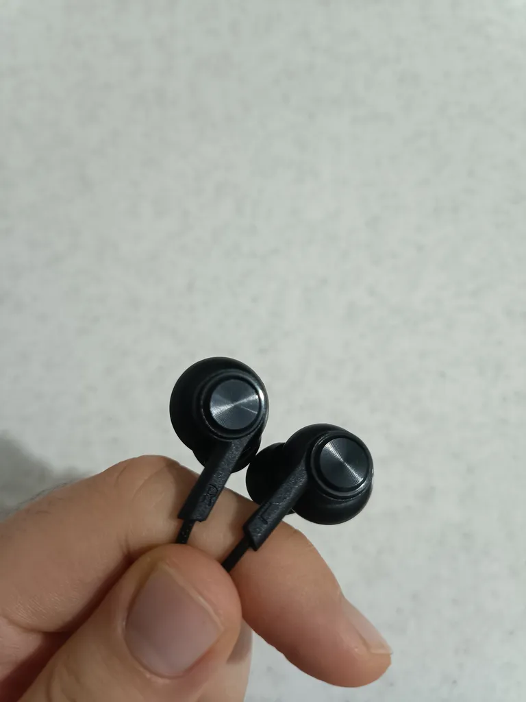 هندزفری کی تی مدل کیخسرو