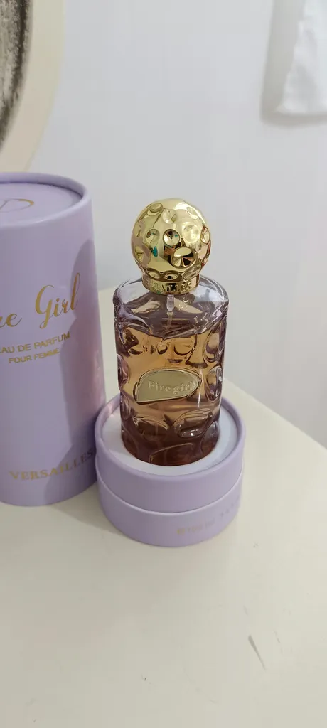 ادو پرفیوم زنانه ورسای مدل FIRE GIRL حجم 100 میلی لیتر