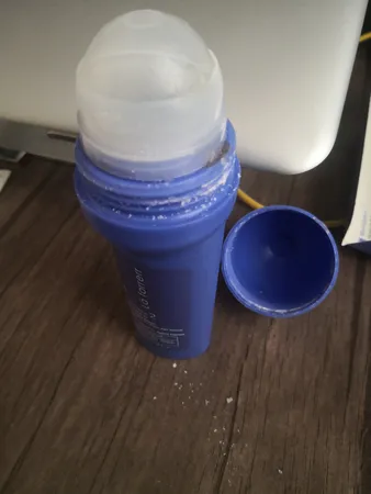 رول گیاهی خنک کننده پوست لافارر مدل منتونیکا حجم 100 میلی لیتر