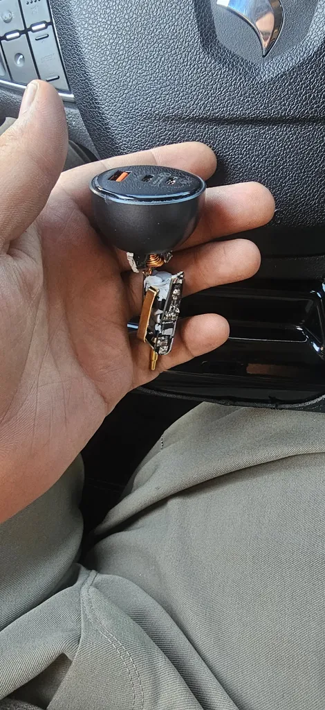 شارژر فندکی باسئوس مدل Multi-port Fast Charge 160W به همراه کابل تبدیل Usb-c