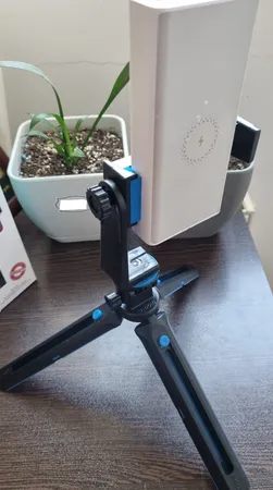 سه پایه نگهدارنده گوشی موبایل سانیو ای سی مدل GoInfluence