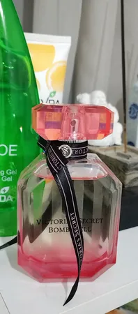 ادو پرفیوم زنانه فراگرنس پرشیا 116 مدل ویکتوریا سکرت بامب شل حجم 100 میلی لیتر