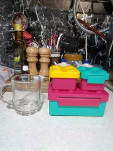 تجریه خرید ظرف غذای 3 تکه کودک هوکیا مدل پازلی