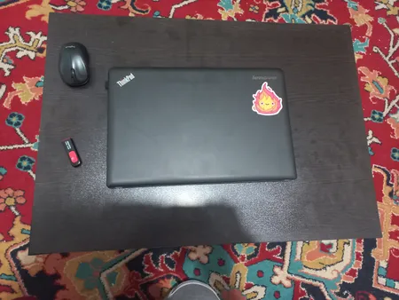 میز تحریر تاشوو تنظیم شو میلاد سفید 70