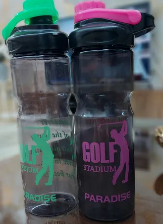 قمقمه مدل Golf Stadium گنجایش 0.9 لیتر