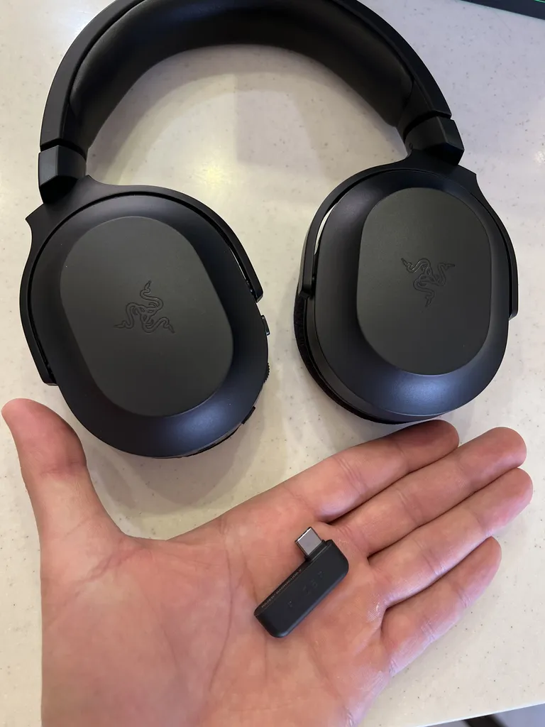 هدفون مخصوص بازی بی سیم ریزر مدل  Barracuda x 2022