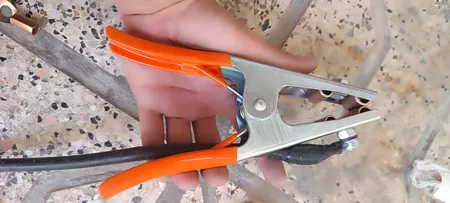 گیره اتصال به زمین جوشکاری وینر مدل W-008 ظرفیت 500 آمپر