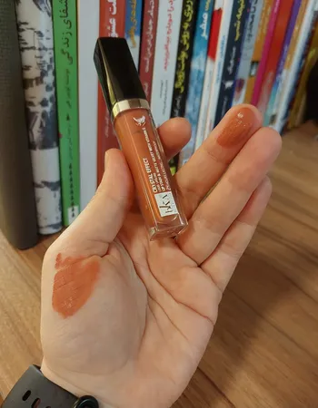 رژ لب مایع بکا شماره LG37