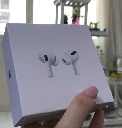 هندزفری بی سیم مدل ایرپاد پرو