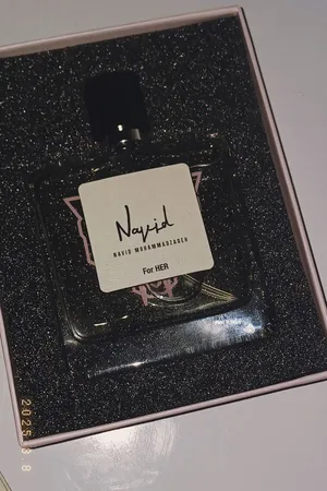 ادو پرفیوم زنانه نوید محمدزاده مدل Navid2 حجم 100 میلی‌لیتر