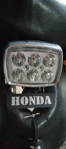 تجریه خرید چراغ جلو  موتور سیکلت وارون مدل W-33-SMD مناسب برای هوندا