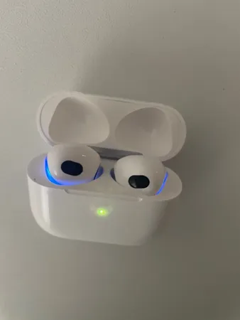 هندزفری بی سیم مدل ایرپاد نسل 3