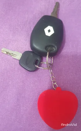 جاکلیدی دخترانه مدل قلب جغجغه ای arina