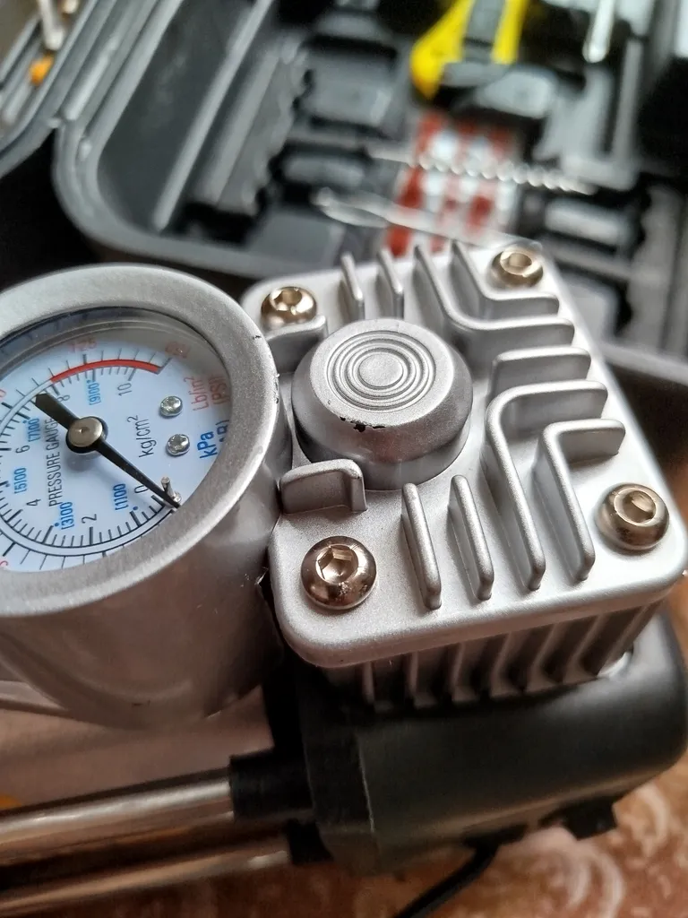 پمپ باد فندکی جاب مدل XR-6454 مجموعه 10 عددی