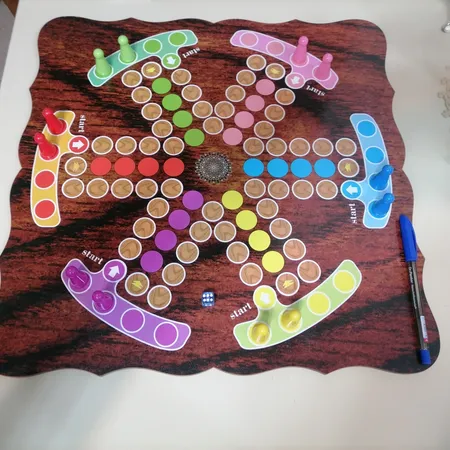 بازی فکری مدل منچ و مارپله کد G1